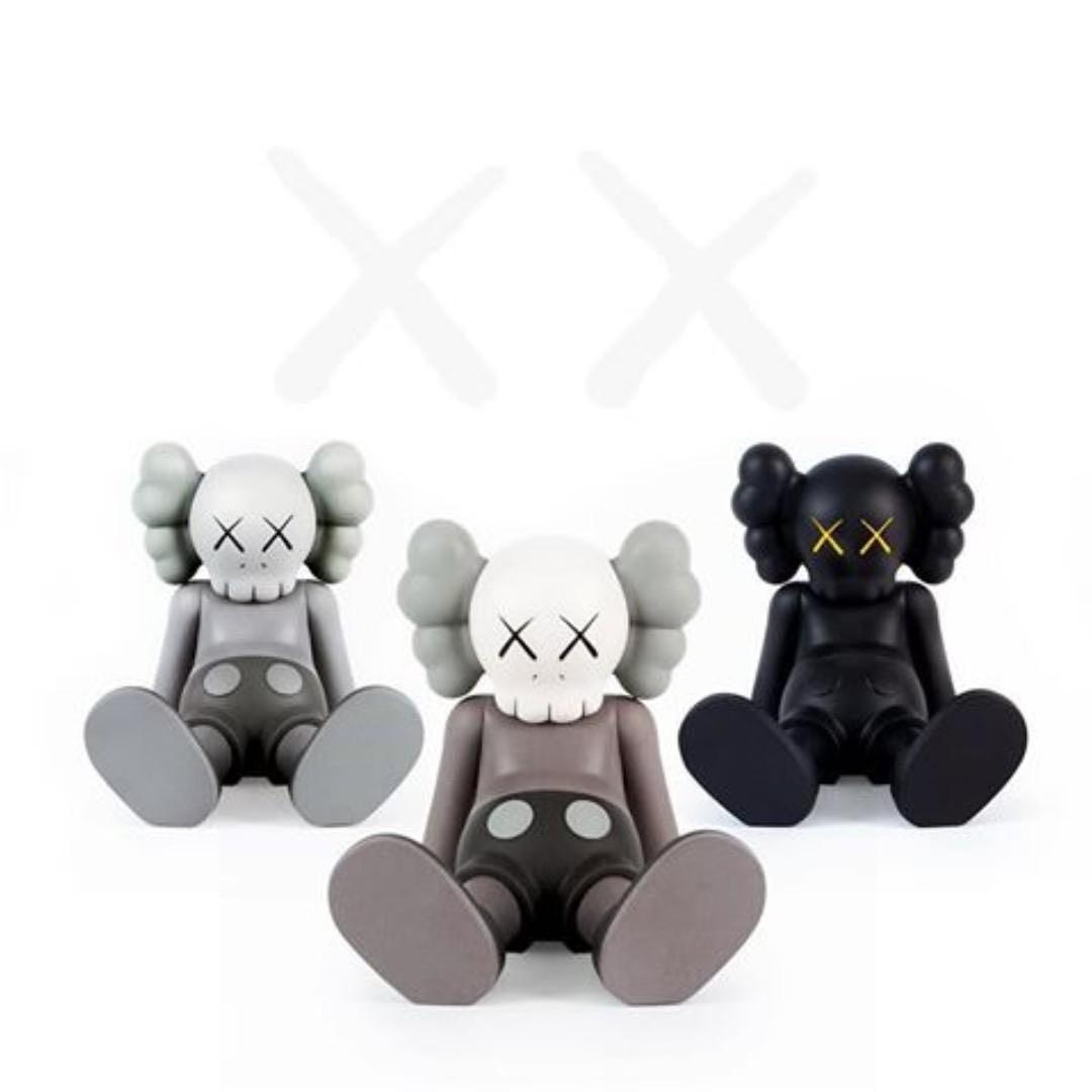 Kaws Holiday Taipei 1 set 3 pcs, Hobbies & Toys, Toys & Games on 