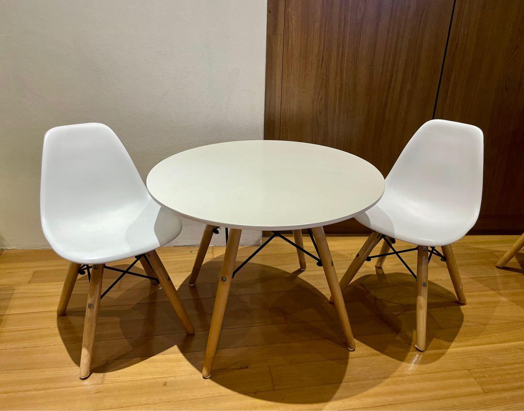 Eames store kids table