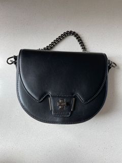 （分類：）位於 。 由 filuu 提交（商品編號 1088532502，圖片 1）。簡介： 。