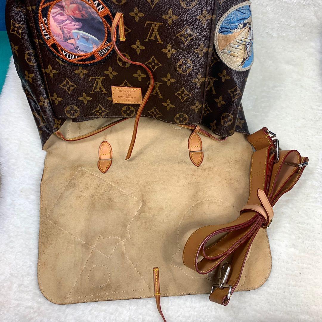 Louis Vuitton Cindy Sherman Camera Messenger Bag Patch Embellished