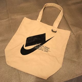 （分類：）位於 。 由 danielky520 提交（商品編號 1088667376，圖片 1）。簡介： 。
