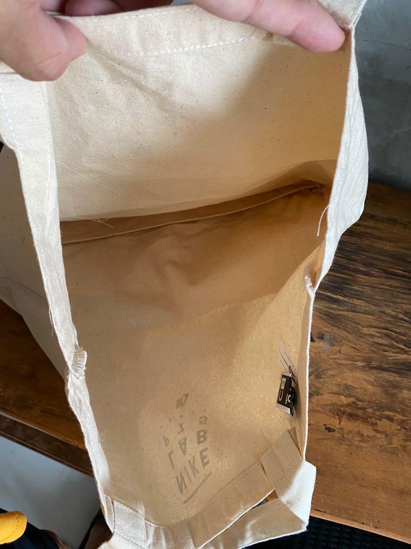 Nikelab tote shop