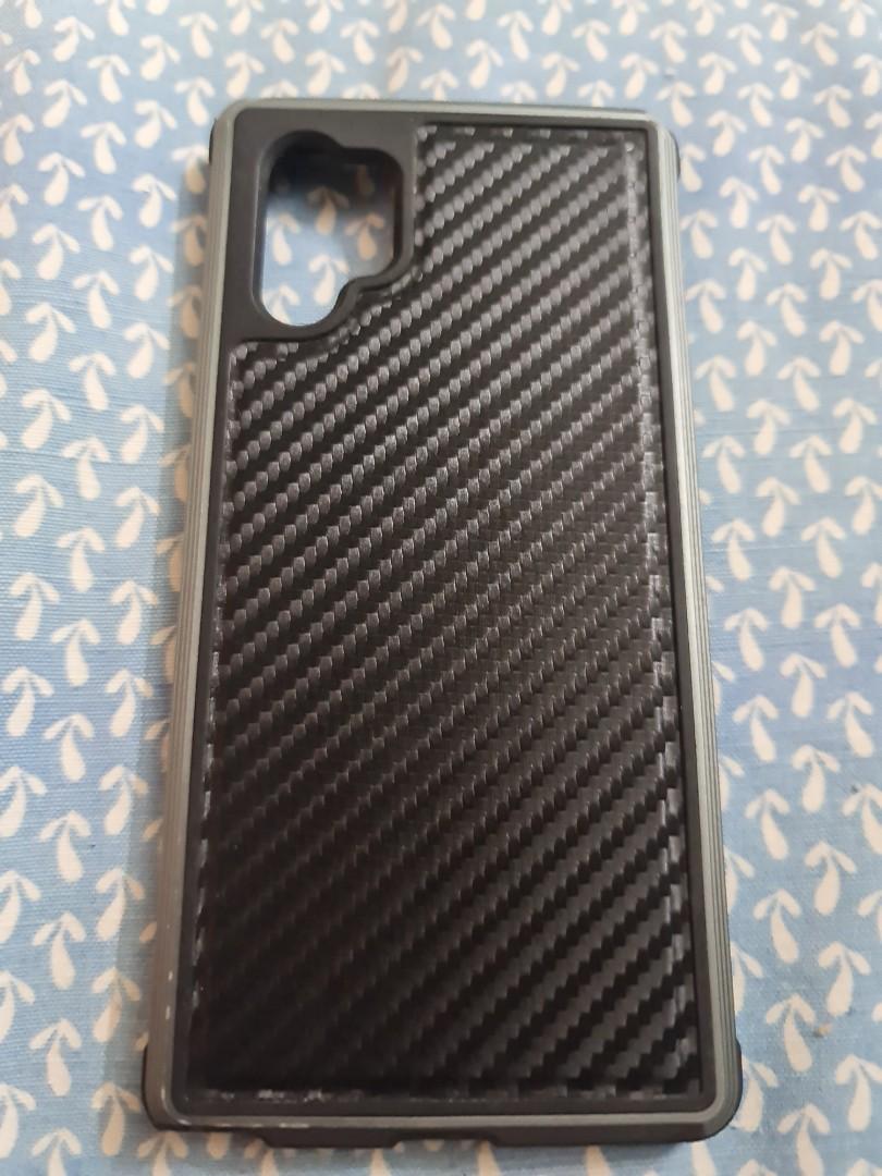 Note 10 plus case (Category: Cases & Sleeves) located in Singapore. Submitted by fiercefox.f62e2d (Listing ID 1088657986, Image 1). Description: use but still good condition without box.