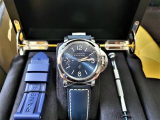 (Category: ) located in . Submitted by luxe_watch (Listing ID 1088635039, Image 1). Description: .
