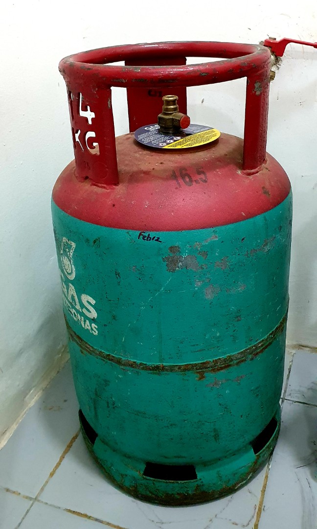 Petronas Gas Cylinder gross 16.5 kg and net 14 kg, TV & Home Appliances