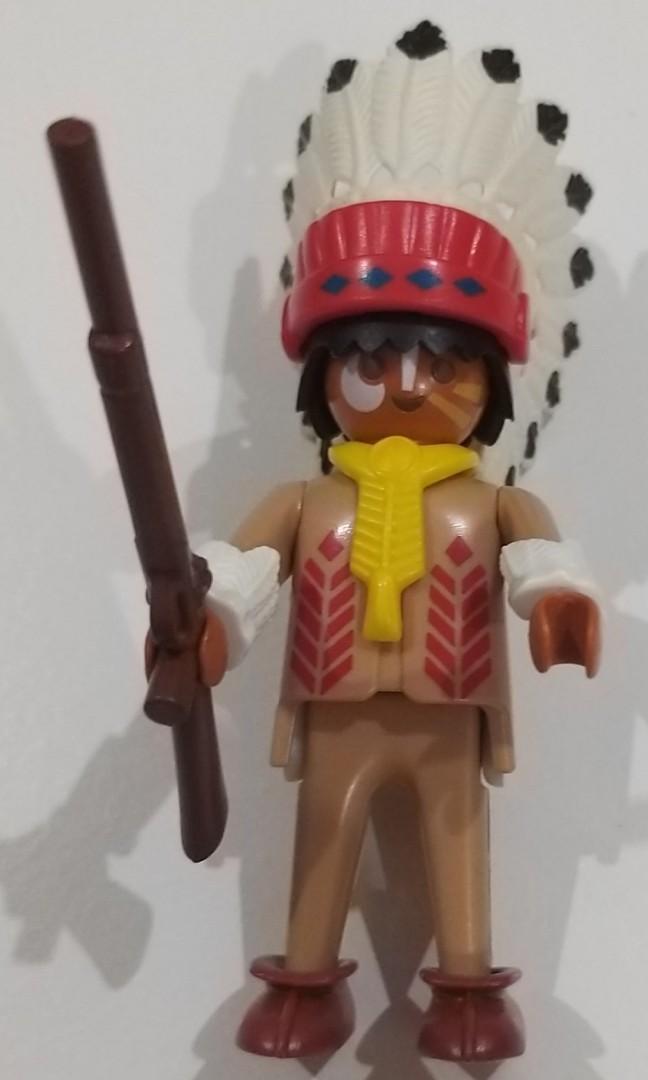 Playmobile Vintage - Native American Chief