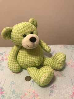 （分類：）位於 。 由 filuu 提交（商品編號 1088596906，圖片 1）。簡介： 。