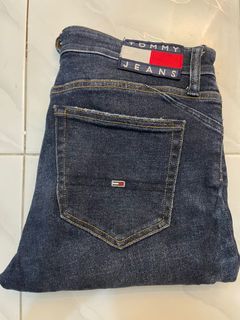 (Category: ) located in . Submitted by e1shop (Listing ID 1088546084, Image 1). Description: .