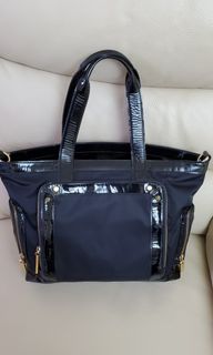 （分類：）位於 。 由 j.kaka 提交（商品編號 1088596568，圖片 1）。簡介： 。