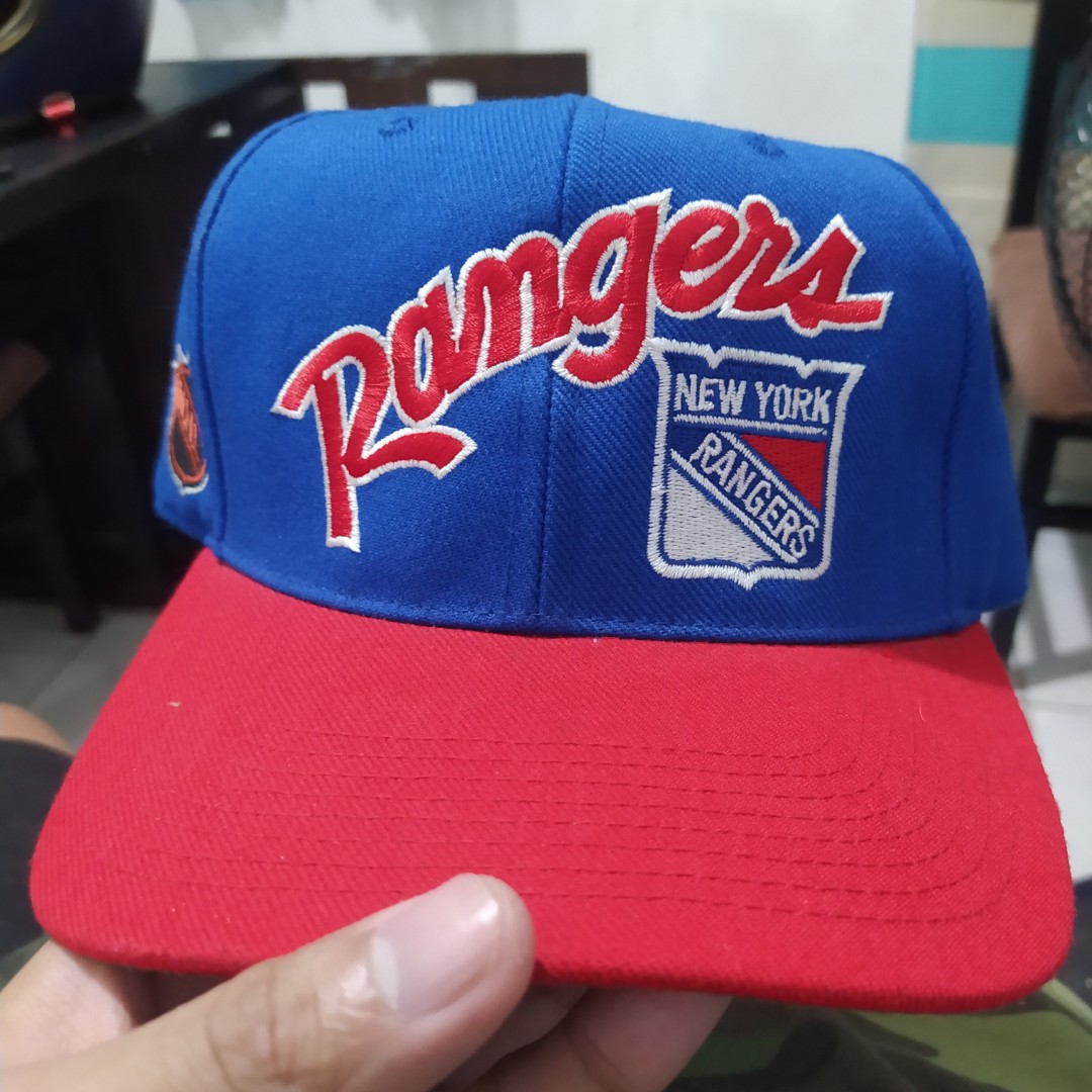 Mitchell & Ness New York Rangers Vintage Script Snapback Hat