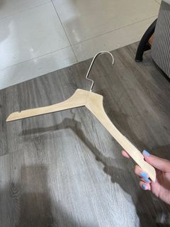 （分類：）位於 。 由 takpo.corner 提交（商品編號 1085281993，圖片 1）。簡介： 。
