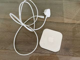 （分類：）位於 。 由 nnormanbatess 提交（商品編號 1085120418，圖片 1）。簡介： 。