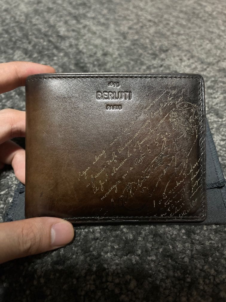 ★決算特価商品★ Berluti Scritto Leather Compact Wallet kids-nurie.com