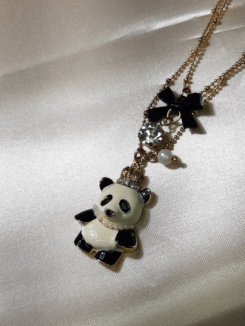 Betsey johnson panda deals necklace