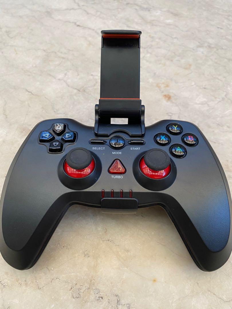 Bluetooth Joystick Controller for Cellphone (Category: Controllers) located in Paranaque City. Submitted by nixcited (Listing ID 1085240469, Image 1). Description: .