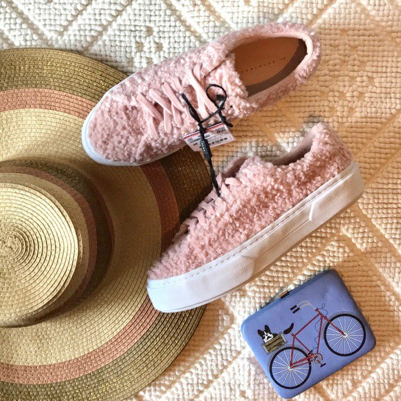 zara nude sneakers