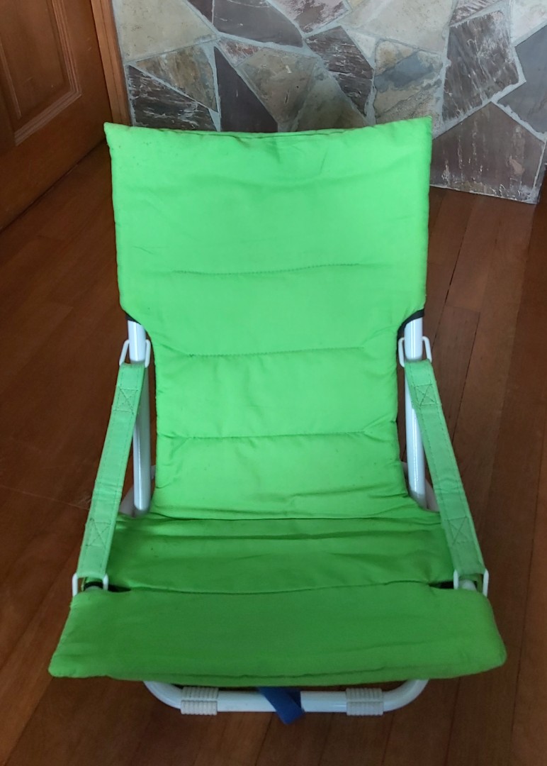 Foldable child recliner seat,, Babies & Kids, Baby Nursery & Kids