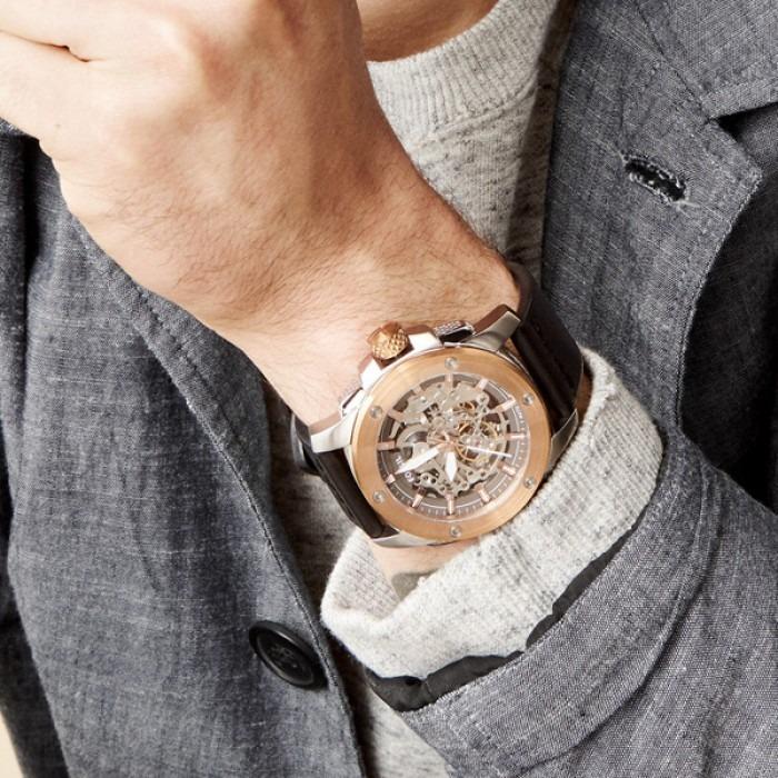 Fossil me3082 top