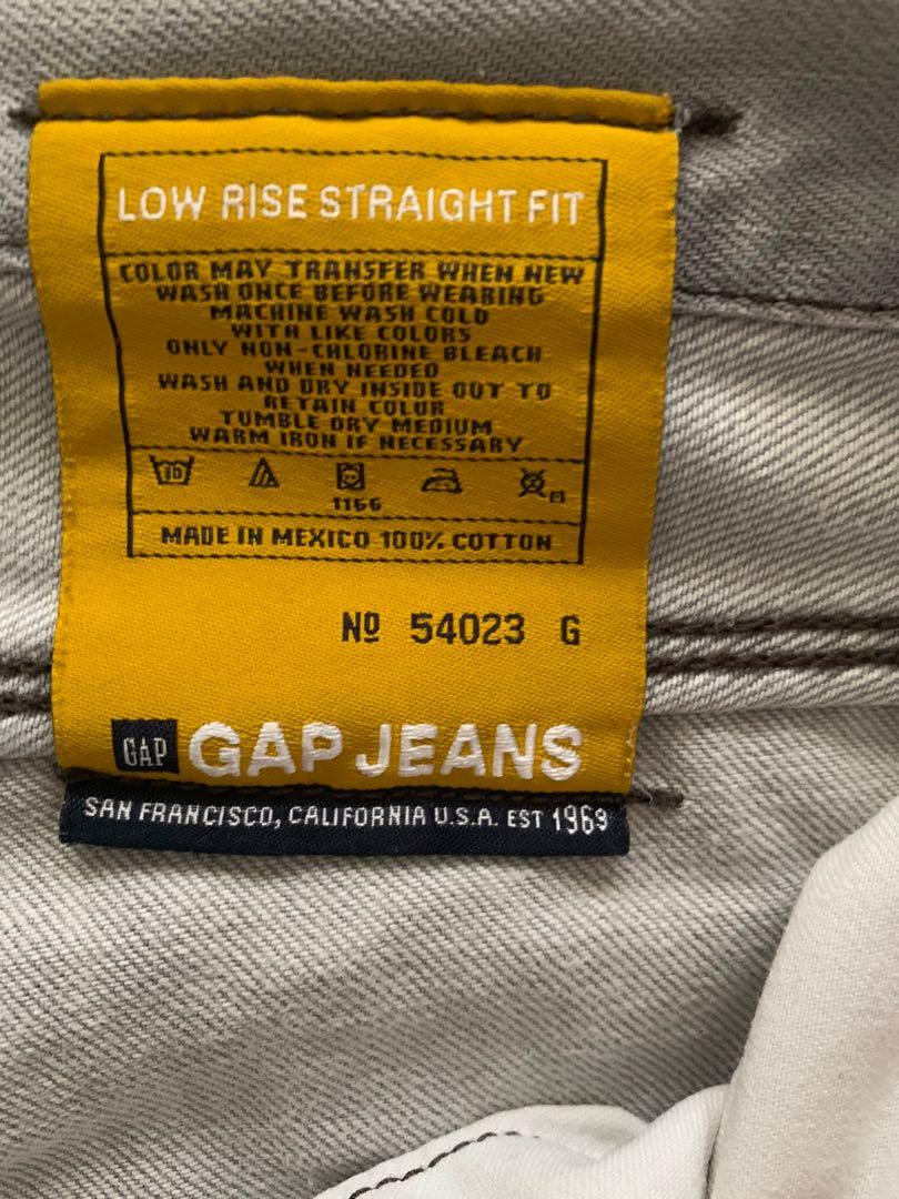Gap Jeans mens grey straight fit denim size 32, Men's Fashion, Bottoms,  Jeans on Carousell