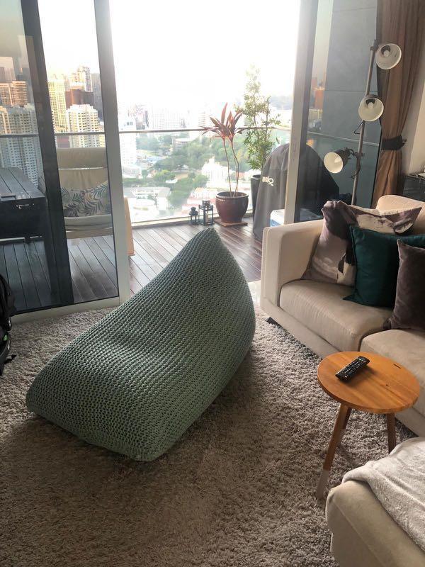 Castlery bean bag outlet