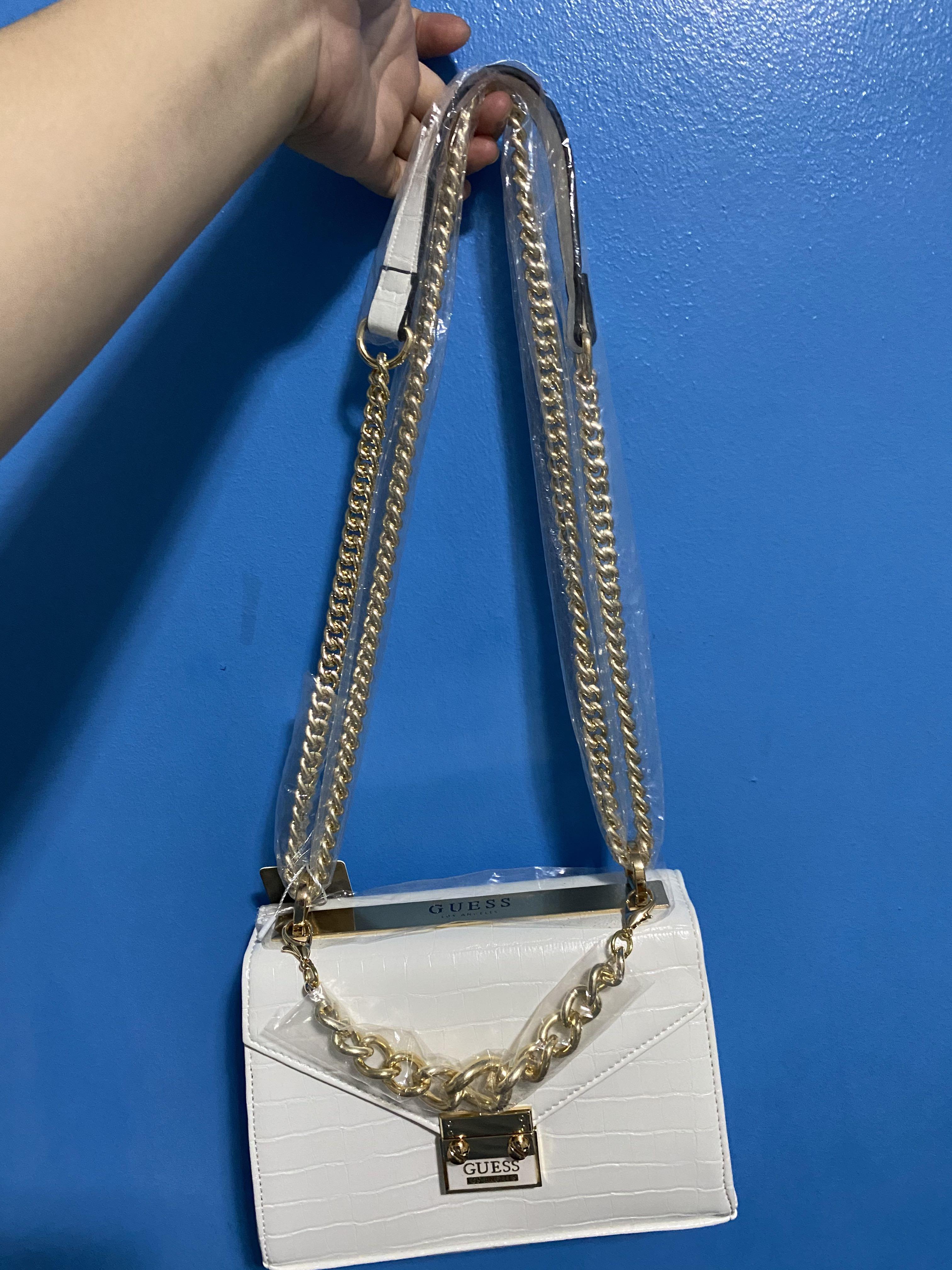 Sashaa crossbody 2025