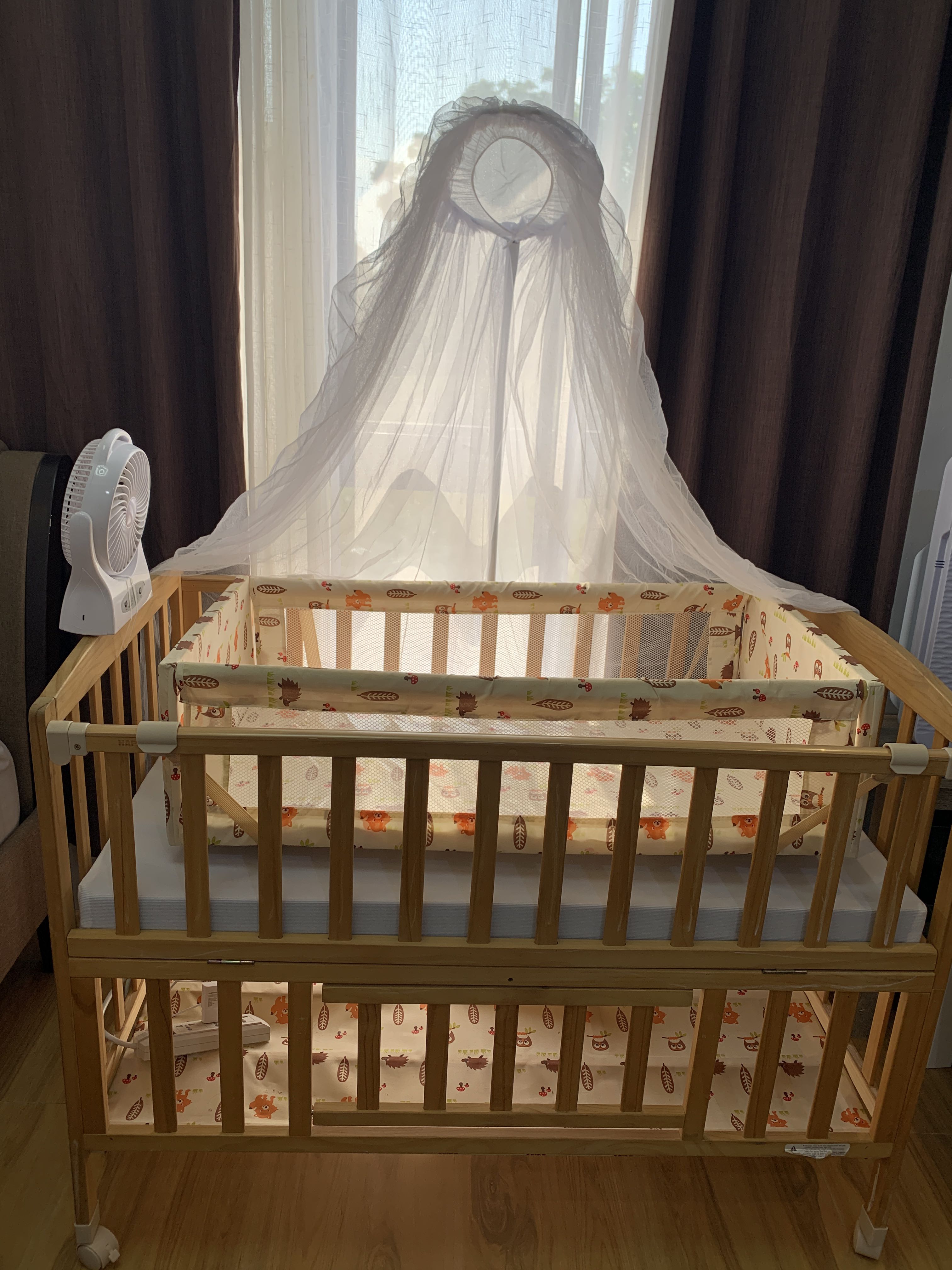 Happy dino crib hotsell