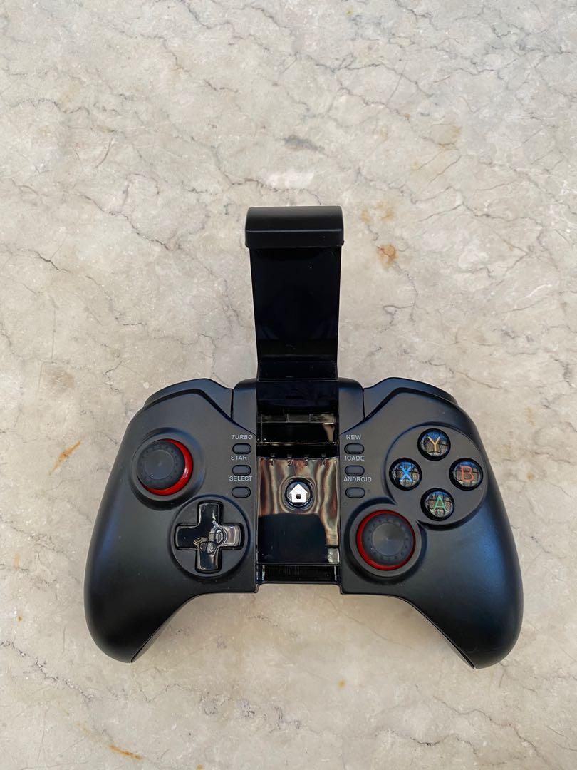 Ipega Bluetooth Cellphone Joystick (Category: Controllers) located in Paranaque City. Submitted by nixcited (Listing ID 1085240368, Image 2). Description: .