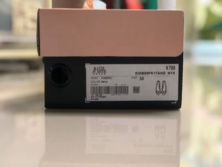 （分類：）位於 。 由 kckp930 提交（商品編號 1085184438，圖片 1）。簡介： 。