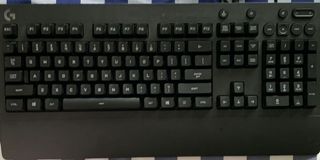 （分類：）位於 。 由 alex.ttro 提交（商品編號 1085151434，圖片 1）。簡介： 。