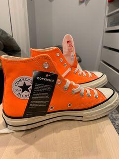 Men’s size 7 women’s 9- Brand new never worn converse