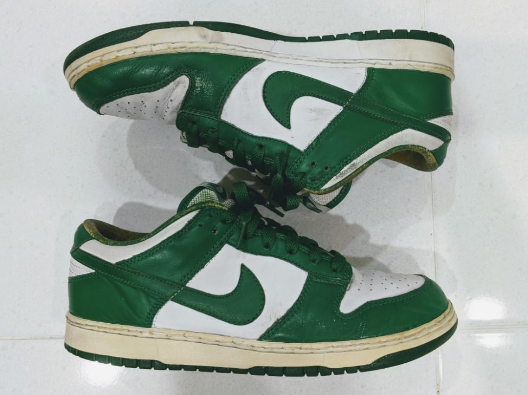 Size 9.5, 2004 Nike Dunk Low Celtic Pine Green SKU: 304714-132