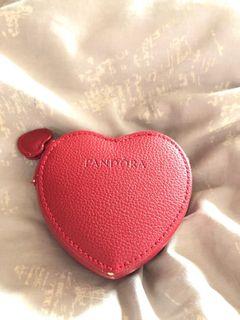 PANDORA紅色愛心珠寶盒