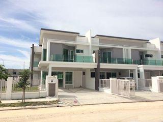 Monthly Installment Rm1500 Dream House 22x75 Freehold Double Storey Property For Sale On Carousell