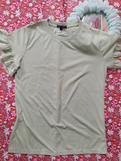 (Kategori: ) berada di . Dikirim oleh prettyclothesbyisel (ID iklan 1085160650, Gambar 1). Deskripsi: .
