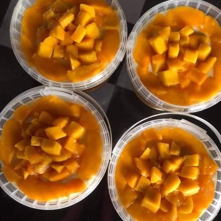 TRENDING!! MANGO GRAHAM OVERLOAD 🥭 (Category: Fresh Produce) located in Malabon City. Submitted by overflowph (Listing ID 1084281332, Image 3). Description: SAKTO SA TAG-INIT 😁 Try our new bucket of MANGO GRAHAM!! OVERLOAD with freshly made always! No preservatives added and 100% Natural! ‼️ 1KG PER PAIL - 285 PESOS ONLY ‼️ ✅Perfect for families, groups and even for a quick refreshing sweet tooth craving fix! ✅FIRST EVER IN THE METRO! 😱 Instag