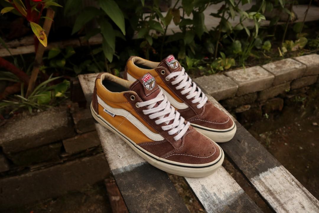 anti hero vans