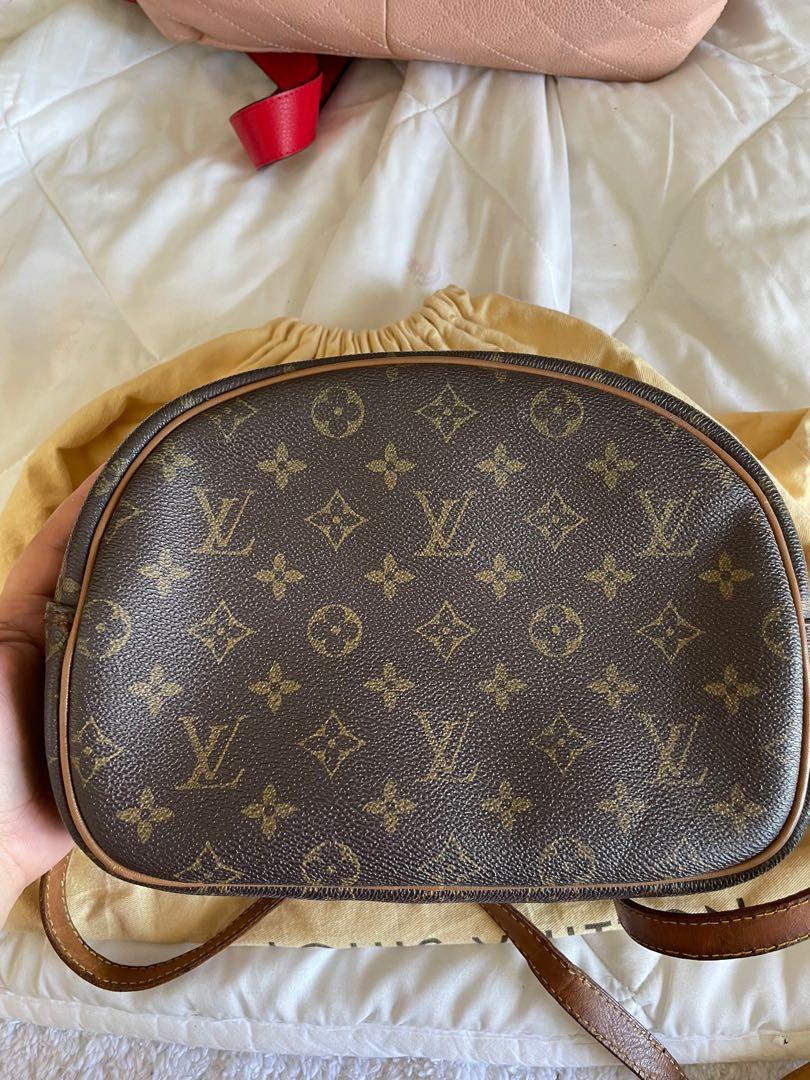 Louis Vuitton Blois Crossbody – yourvintagelvoe