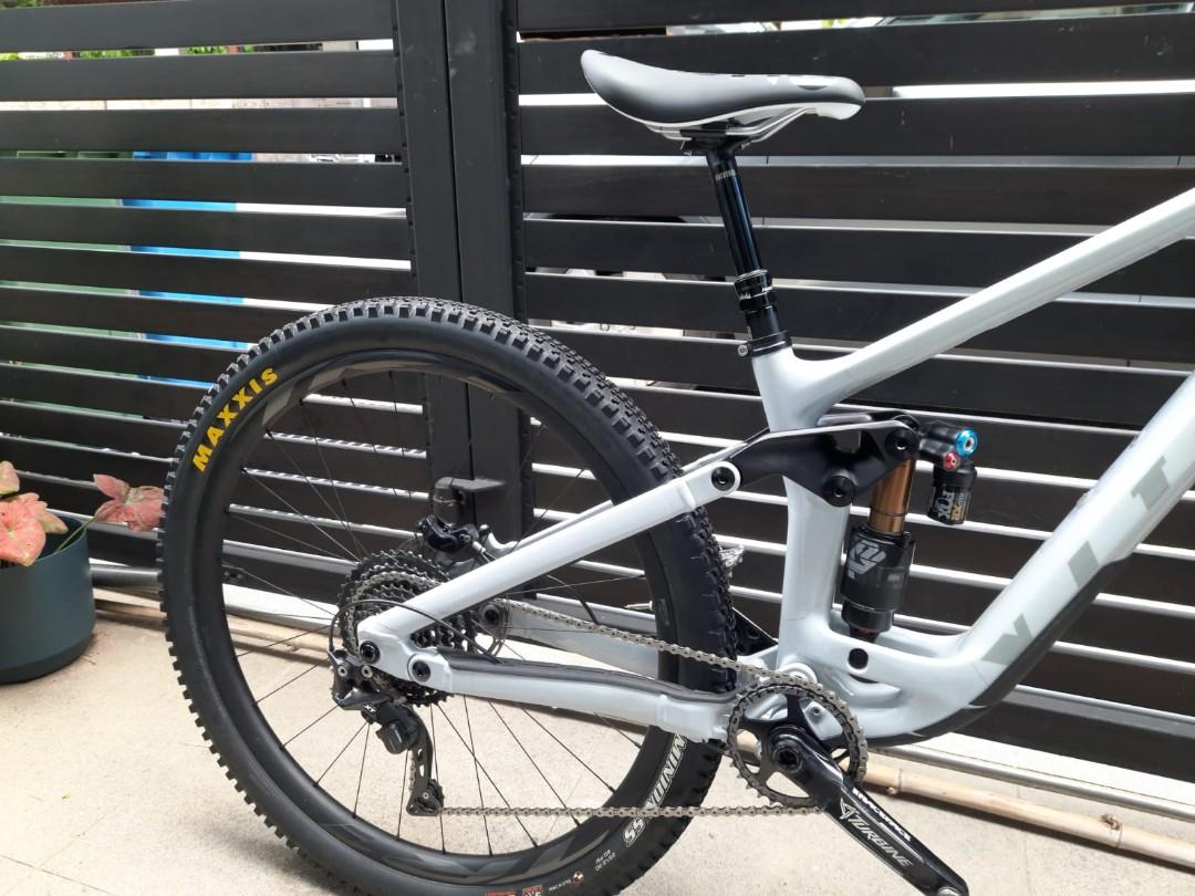 Vitus sommet top for sale