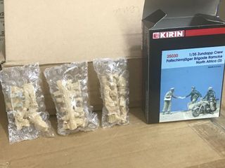 （分類：）位於 。 由 rudolfrt 提交（商品編號 1088845657，圖片 1）。簡介： 。