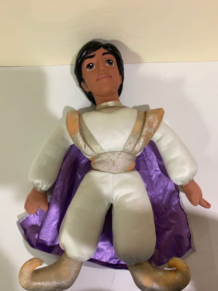 Aladdin plush 2025