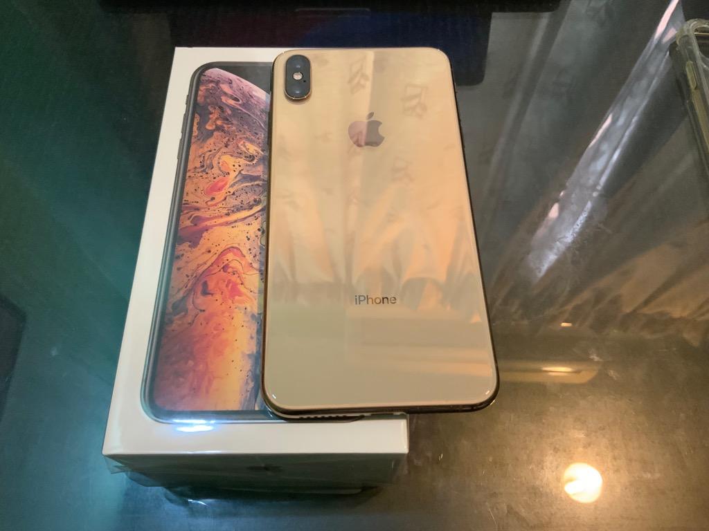 Apple Iphone Xs Max 64gb Gold Original Sg Set Model A2101 Mobile Phones Tablets Iphone Iphone X Series On Carousell