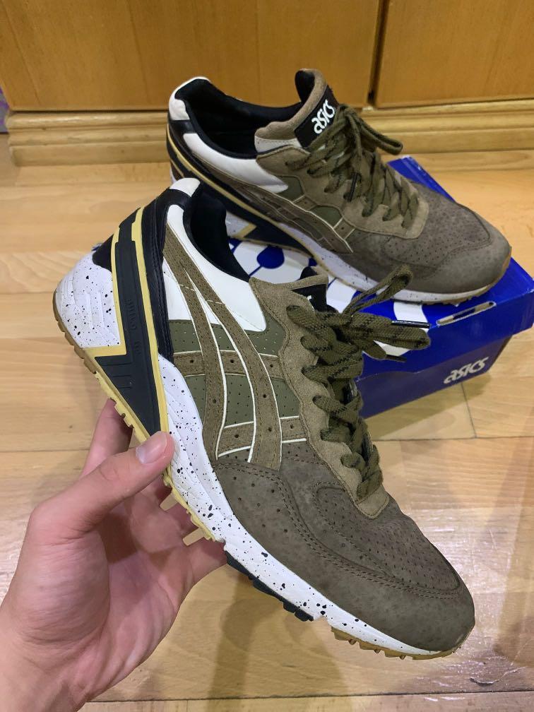 Asics shop monkey time