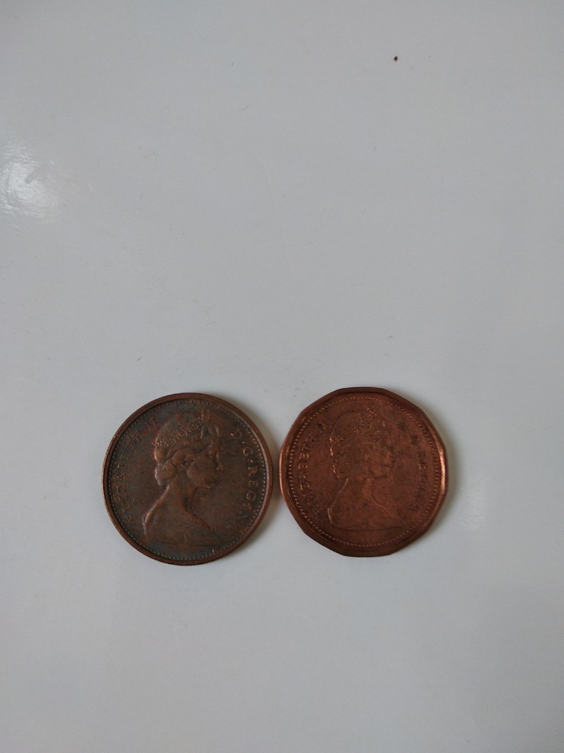 Canada 草冠1974 圓形1c 1985 12角形1c 興趣及遊戲 收藏品及紀念品 古董收藏 Carousell