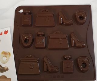 (Category: ) located in . Submitted by capricornlovesbaking (Listing ID 1088790142, Image 1). Description: .
