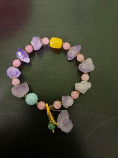 (Category: ) located in . Submitted by mi.ccessories (Listing ID 1088881548, Image 1). Description: .