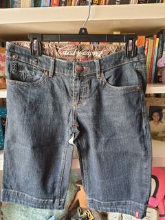(Category: ) located in . Submitted by marshabenz (Listing ID 1088773685, Image 1). Description: .