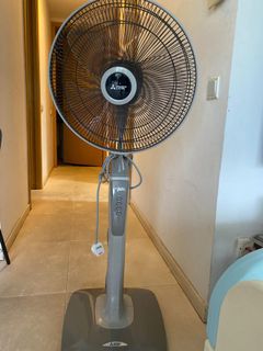 (Category: ) located in . Submitted by shivam91 (Listing ID 1088835851, Image 1). Description: .