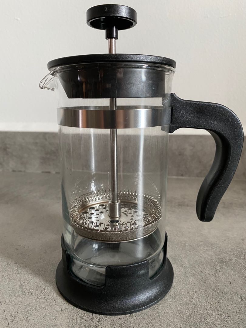 https://media.karousell.com/media/photos/products/2021/5/20/french_press_coffee_maker_glas_1621475278_17a5569c.jpg