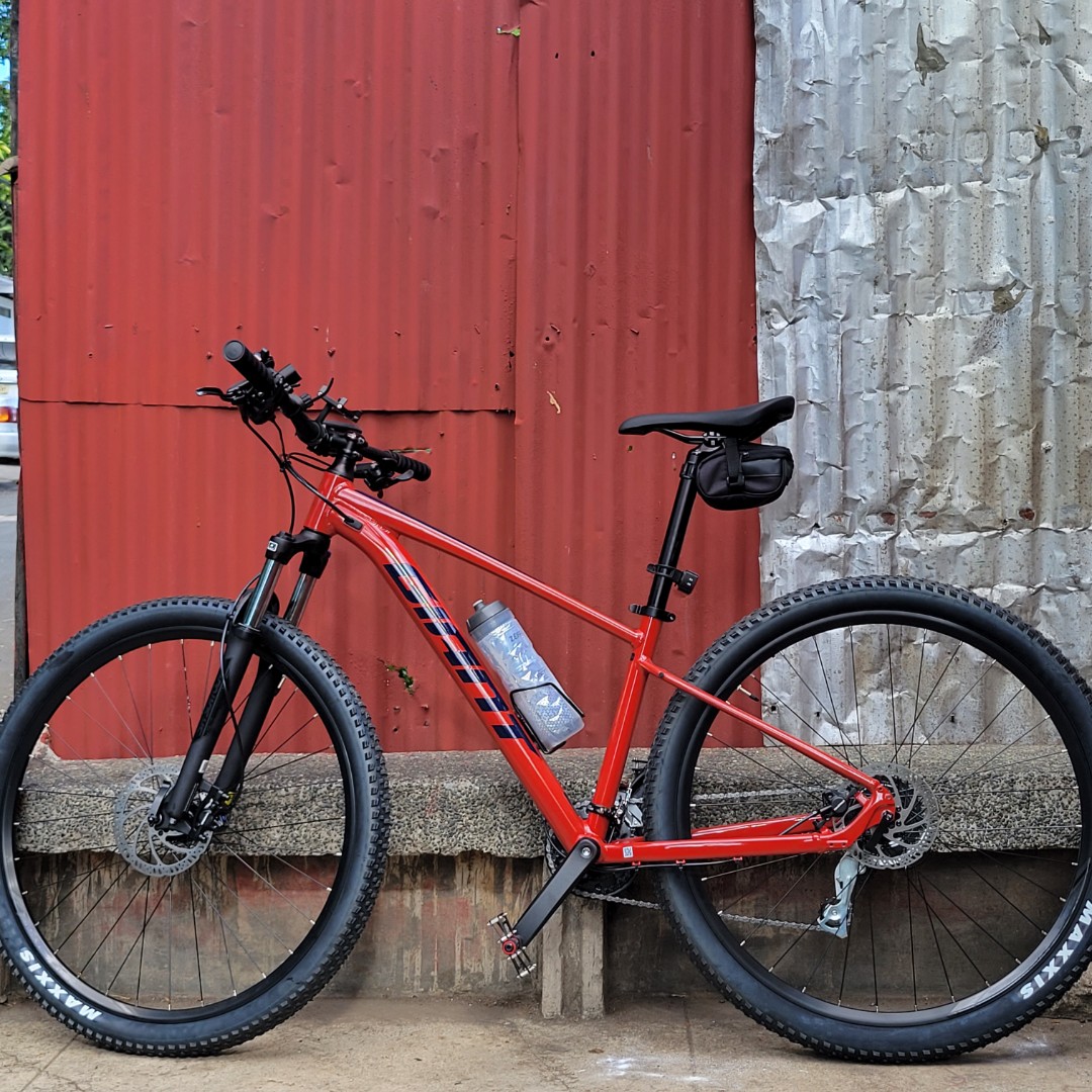 Giant talon hotsell red clay
