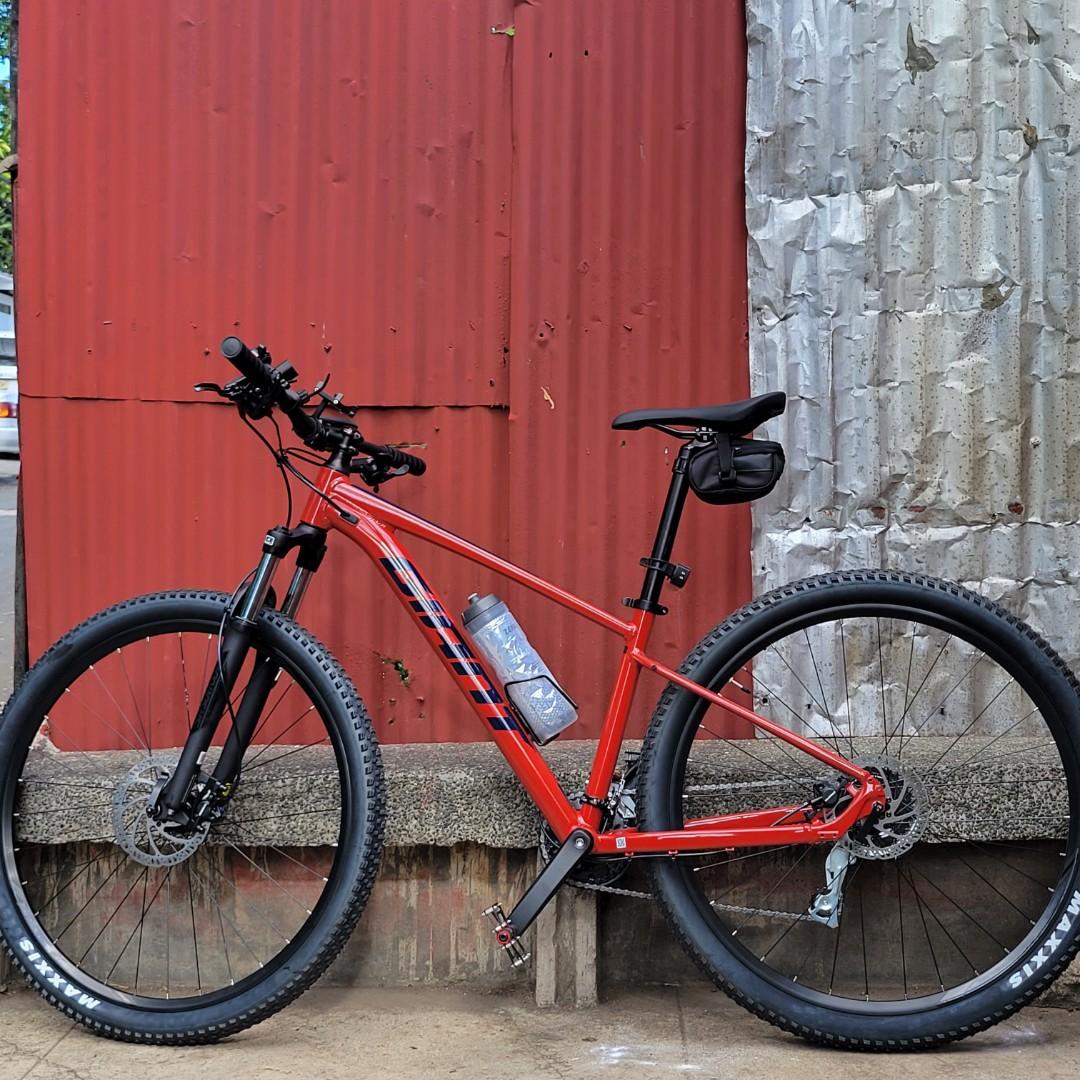 Giant talon red hotsell